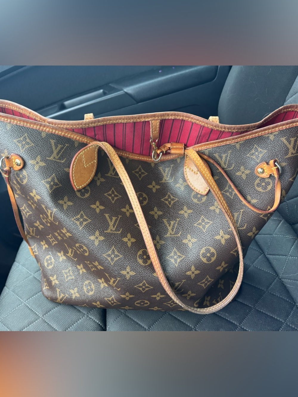 Louis Vuitton never full large  Monogram Canvas Tote in Brown and Tan